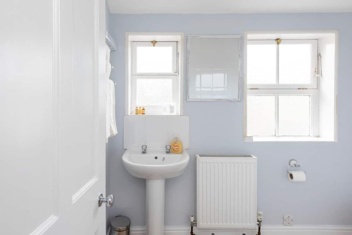 The King'S Meadery Apartment Bath Luaran gambar