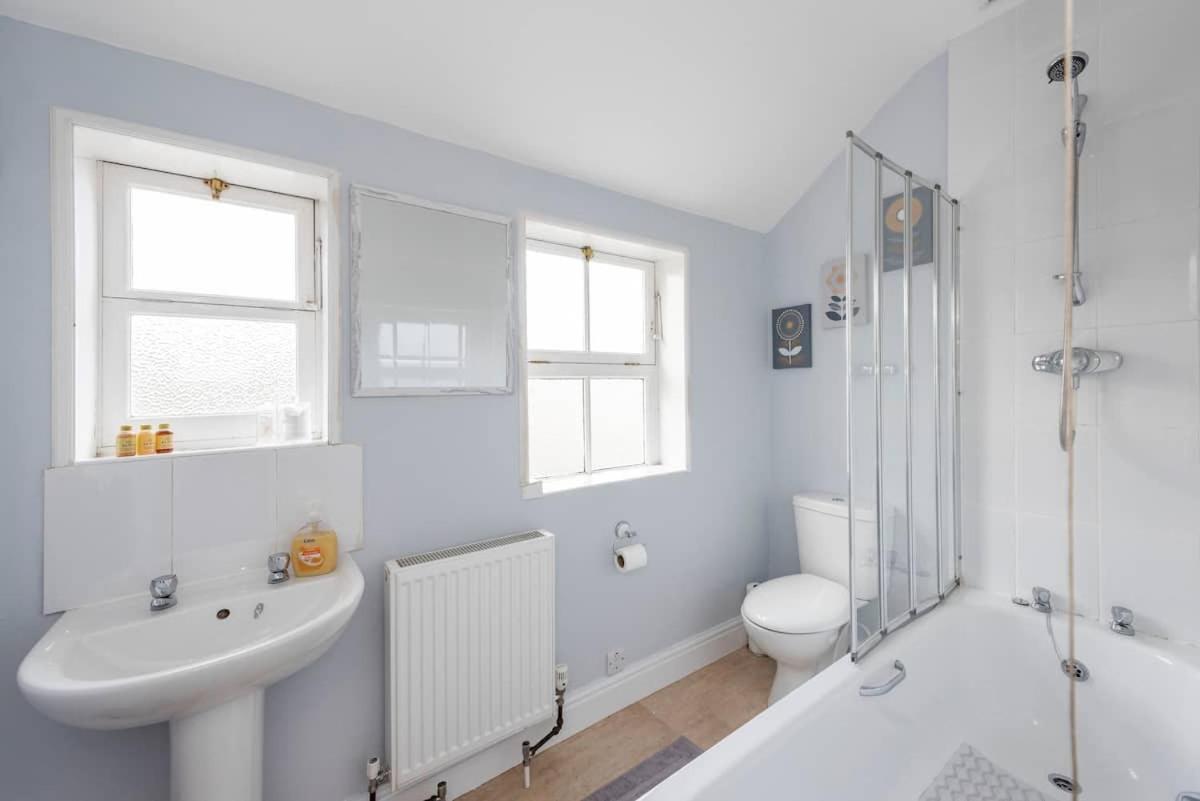 The King'S Meadery Apartment Bath Luaran gambar